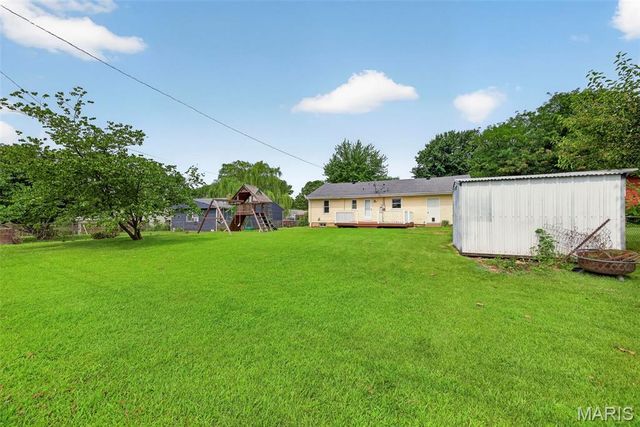20 Westview Drive, St Charles, MO 63303
