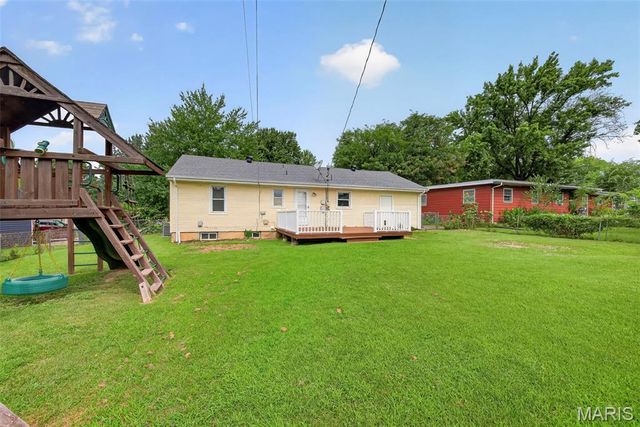 20 Westview Drive, St Charles, MO 63303