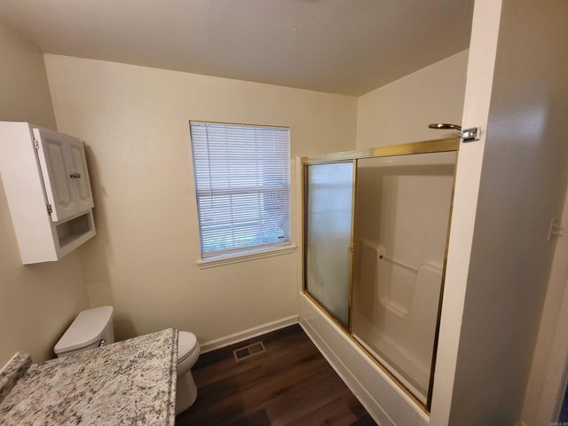 5609 Kari Hill Place, North Little Rock, AR 72118
