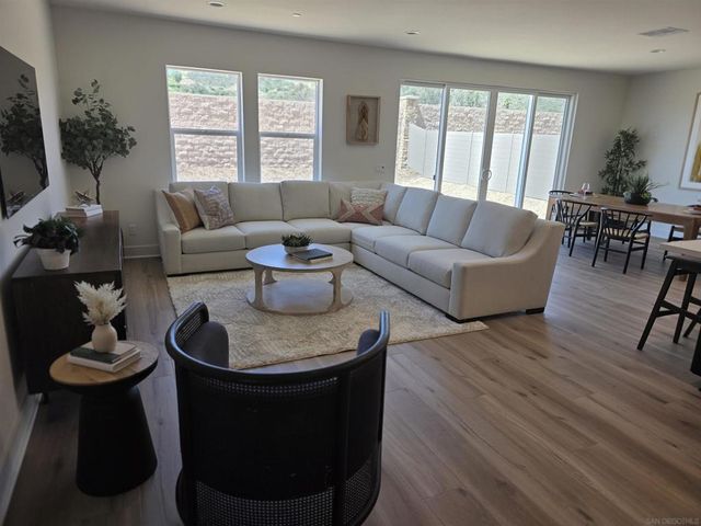 3501 Butler Place, Escondido, CA 92027
