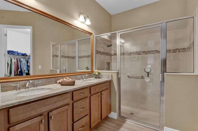 2453 YELLOW BRICK ROAD, St Cloud, FL 34772