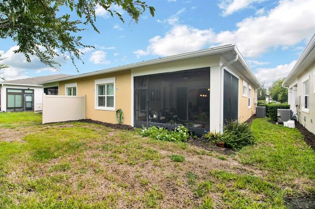 2453 YELLOW BRICK ROAD, St Cloud, FL 34772