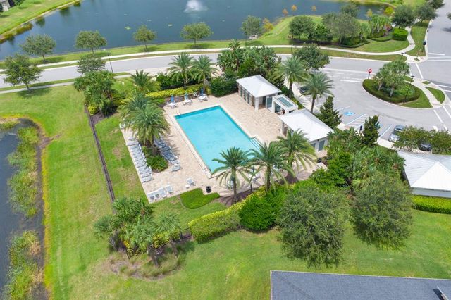 2453 YELLOW BRICK ROAD, St Cloud, FL 34772