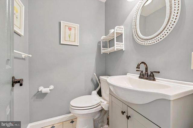 209 E 10TH AVE, Conshohocken, PA 19428