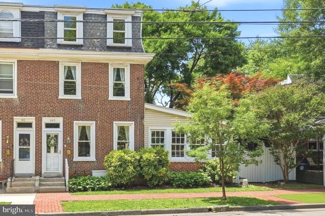 209 E 10TH AVE, Conshohocken, PA 19428