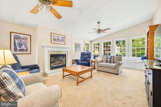 209 E 10TH AVE, Conshohocken, PA 19428