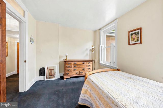 209 E 10TH AVE, Conshohocken, PA 19428