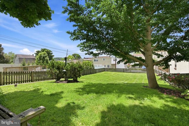 209 E 10TH AVE, Conshohocken, PA 19428