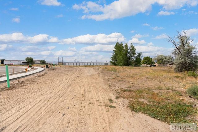 1919 N Woodruff Circle, Idaho Falls, ID 83401