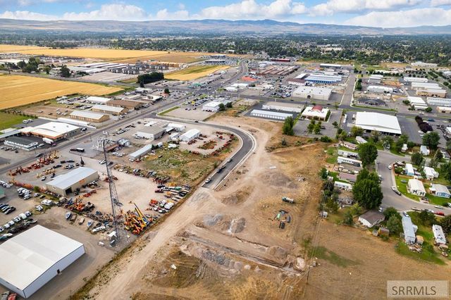 1919 N Woodruff Circle, Idaho Falls, ID 83401