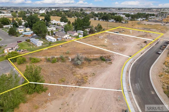 1919 N Woodruff Circle, Idaho Falls, ID 83401