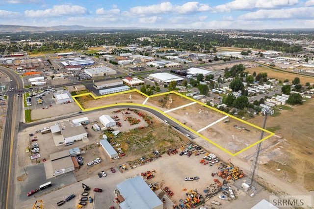 1919 N Woodruff Circle, Idaho Falls, ID 83401