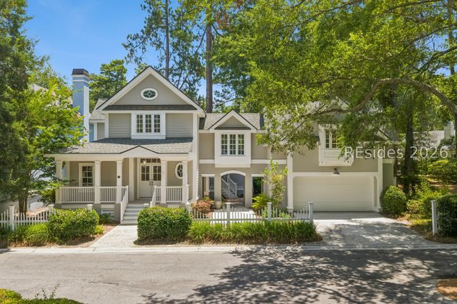 55 Crosstree Dr, Hilton Head Island, SC 29926