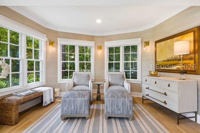 55 Crosstree Dr, Hilton Head Island, SC 29926