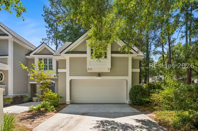 55 Crosstree Dr, Hilton Head Island, SC 29926