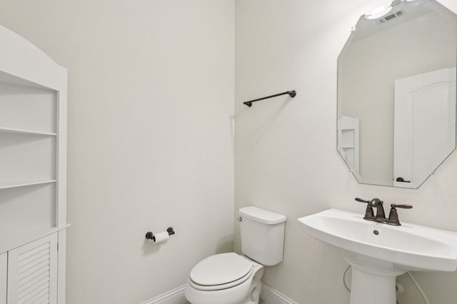 2713 Ranger Lane, Aubrey, TX 76227