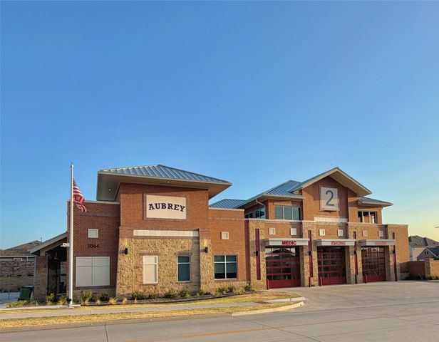 2713 Ranger Lane, Aubrey, TX 76227