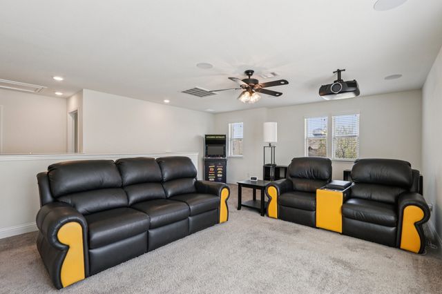 2713 Ranger Lane, Aubrey, TX 76227