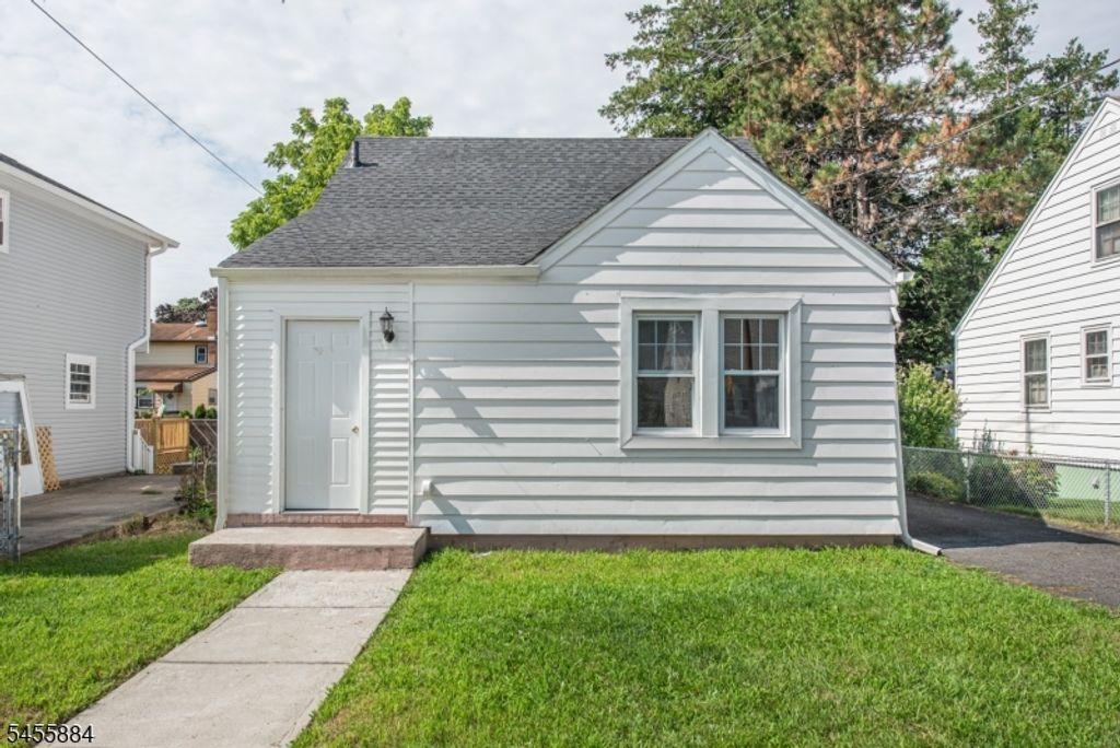 50 Birch St, Bloomfield Twp., NJ 07003 — exterior