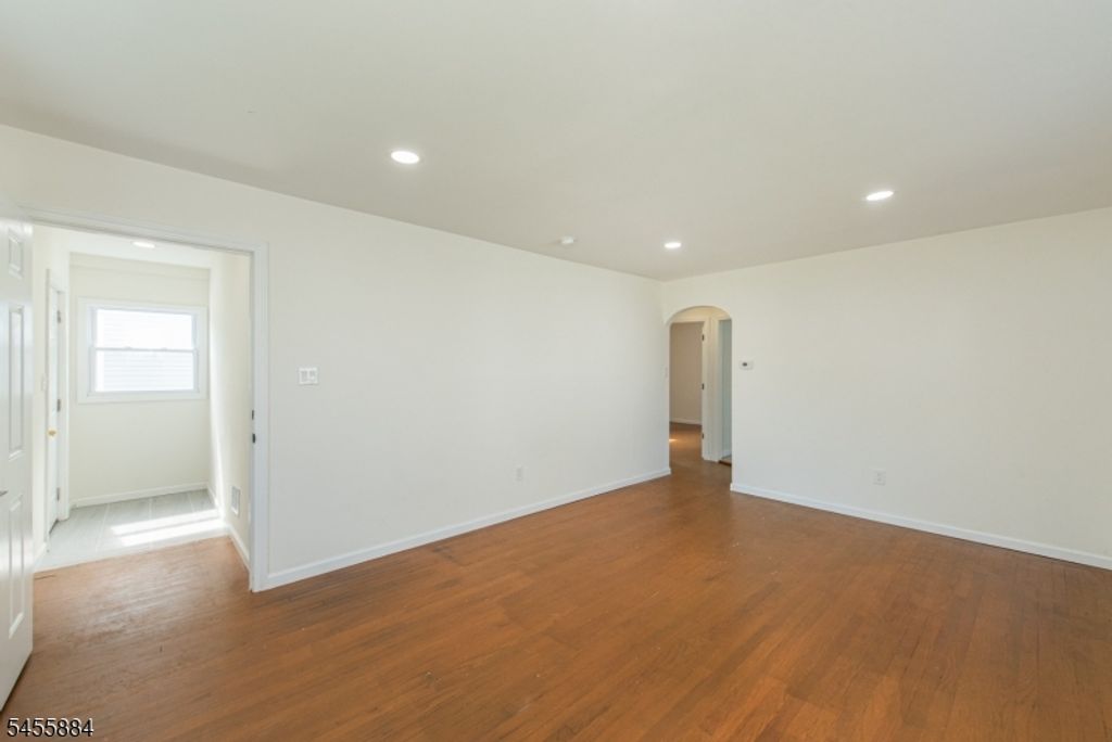 50 Birch St, Bloomfield Twp., NJ 07003 — photo 3