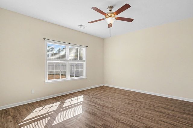 1050 Kennington Ct., Conway, SC 29526