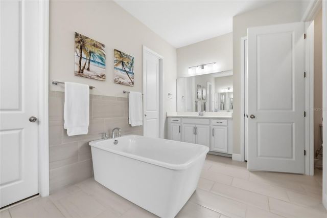 1646 HOLCOMB CREEK STREET, Winter Garden, FL 34787