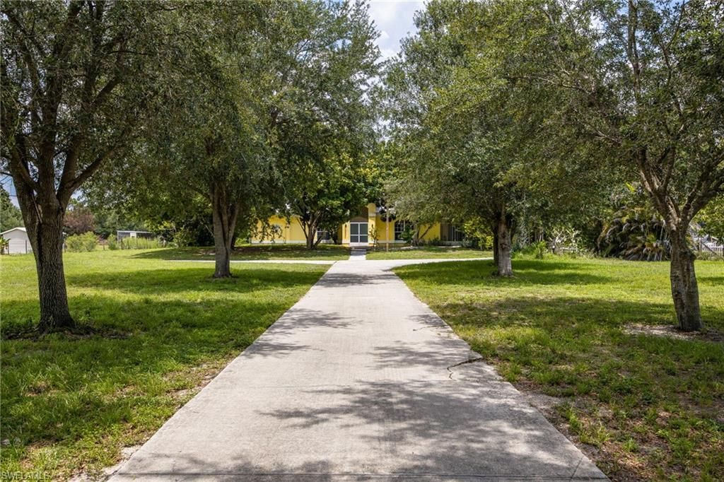 4925 Skates CIR, FORT MYERS, FL 33905 — photo 3
