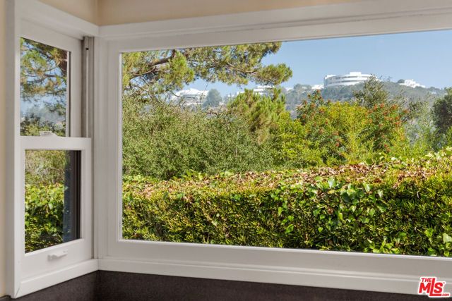 12146 Travis Street, Los Angeles, CA 90049