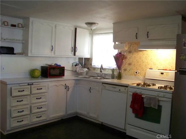 661 San Juan, Hemet, CA 92543