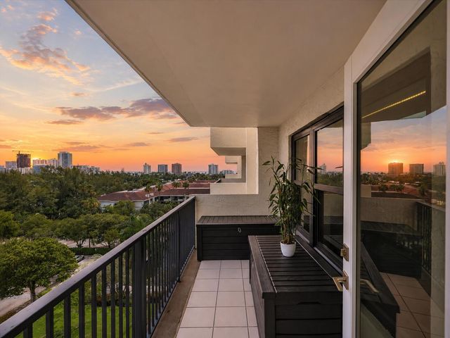 3200 Port Royale Drive N 910, Fort Lauderdale, FL 33308