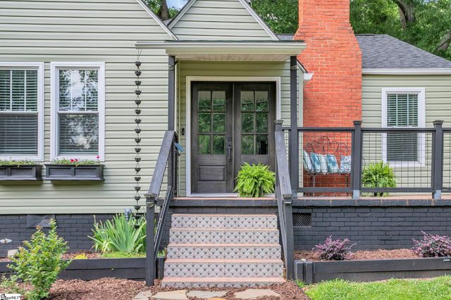 208 Mcmakin Drive, Greenville, SC 29617