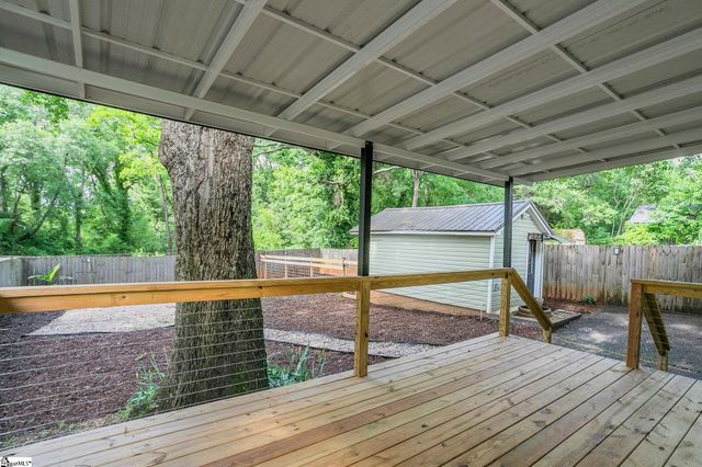 208 Mcmakin Drive, Greenville, SC 29617