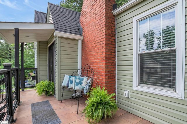 208 Mcmakin Drive, Greenville, SC 29617