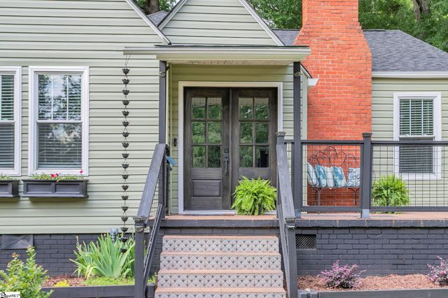208 Mcmakin Drive, Greenville, SC 29617