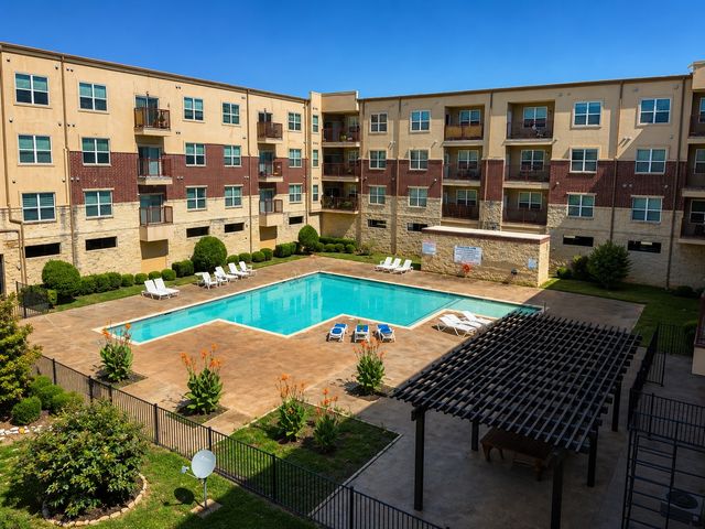 1100 W Trinity Mills Road 3012, Carrollton, TX 75006