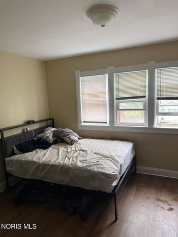 815 Woodward Avenue, Toledo, OH 43608