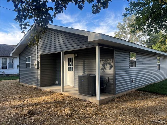 213 S Sassafras, Dexter, MO 63841
