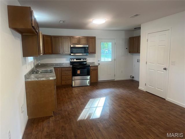 213 S Sassafras, Dexter, MO 63841