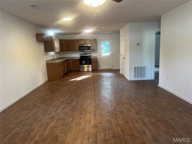 213 S Sassafras, Dexter, MO 63841