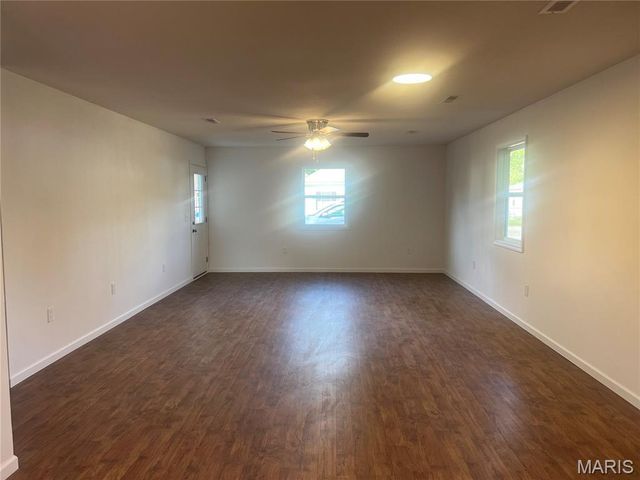 213 S Sassafras, Dexter, MO 63841