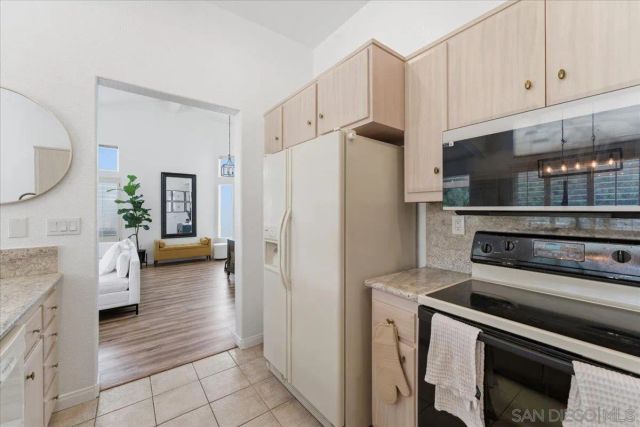 29585 Circle R Greens, Escondido, CA 92026