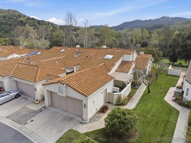 29585 Circle R Greens, Escondido, CA 92026