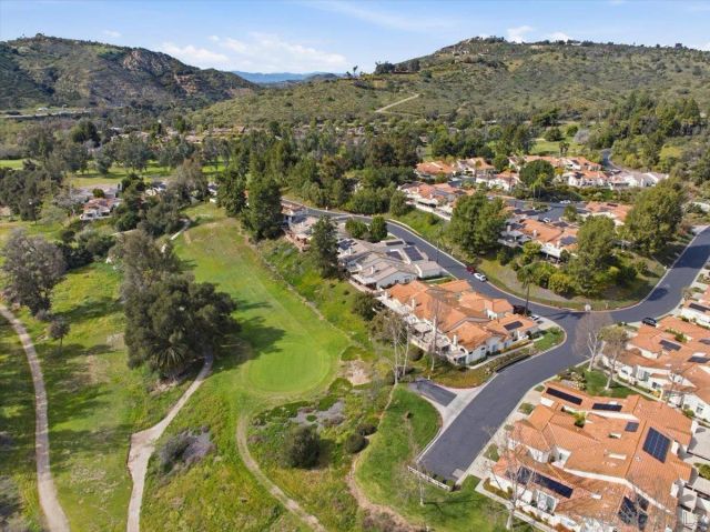 29585 Circle R Greens, Escondido, CA 92026