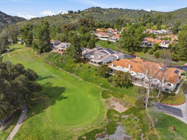 29585 Circle R Greens, Escondido, CA 92026