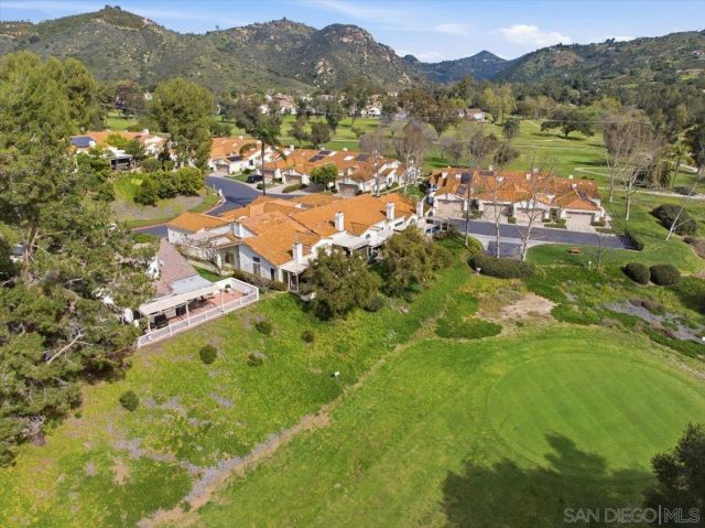 29585 Circle R Greens, Escondido, CA 92026