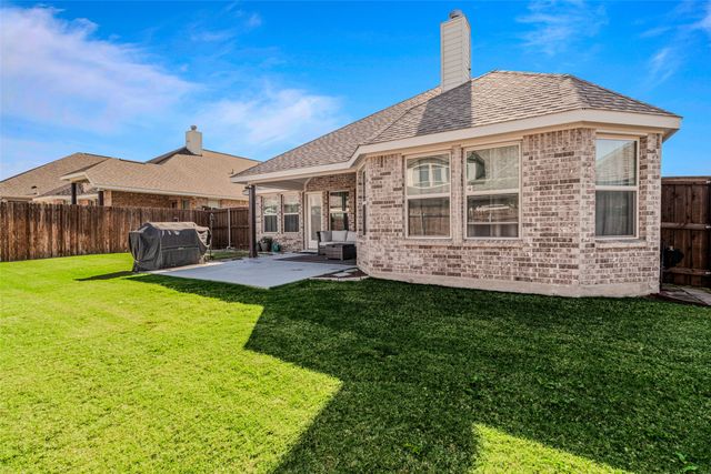 1124 Diamond Dove Drive, Little Elm, TX 75068
