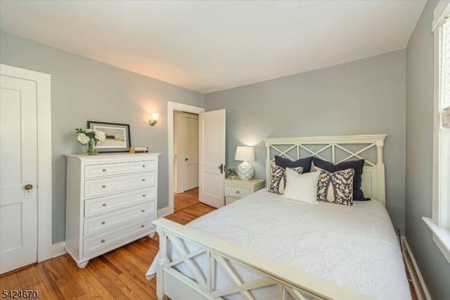 49 Harvard St, Montclair Twp., NJ 07042