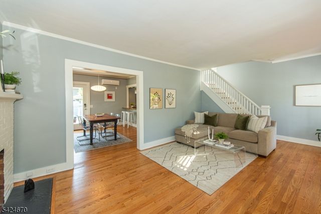 49 Harvard St, Montclair Twp., NJ 07042