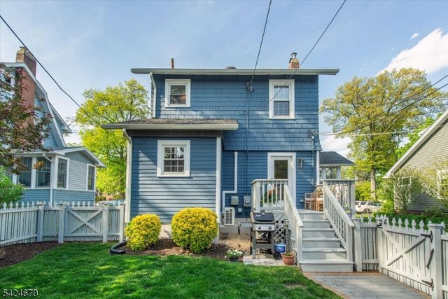 49 Harvard St, Montclair Twp., NJ 07042