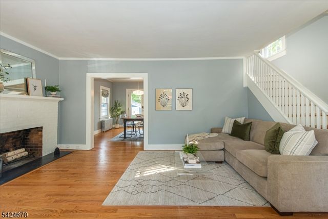 49 Harvard St, Montclair Twp., NJ 07042